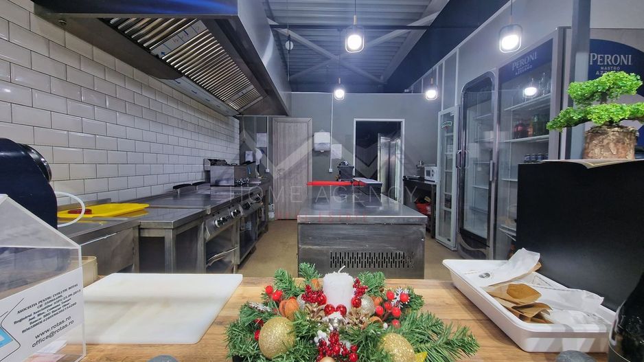 Bistro de vânzare “la cheie” – zonă cu trafic intens, complet utilat, autorizat - Poză 8
