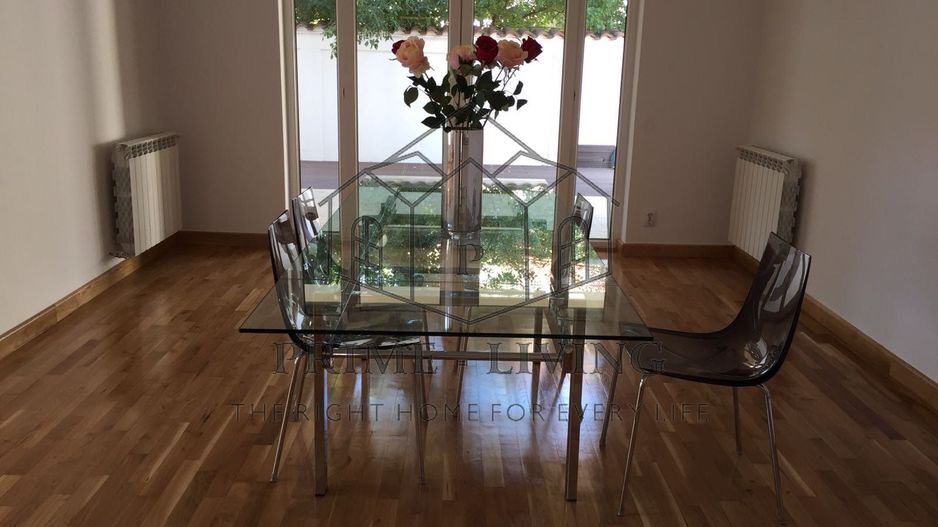 VILA SPATIOASA CU 6 CAMERE LA INCHIRIERE LANGA BRITISH SCHOOL - Poză 4