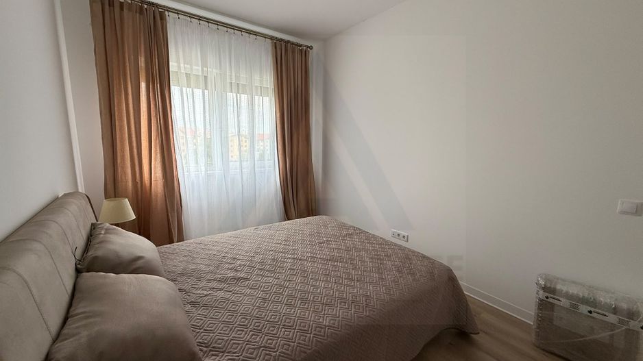 Apartament lux prima inchiriere 3 camere 76mp utili si boxa Selimbar - Poză 16