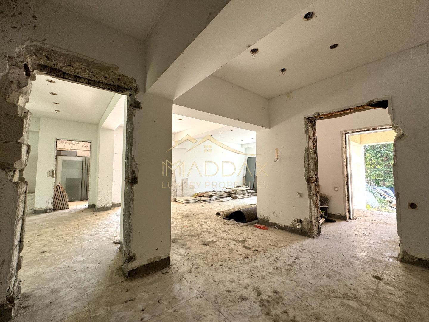 Vila cu 13 camere *4000mp teren* / Piscina / Snagov - Poză 35