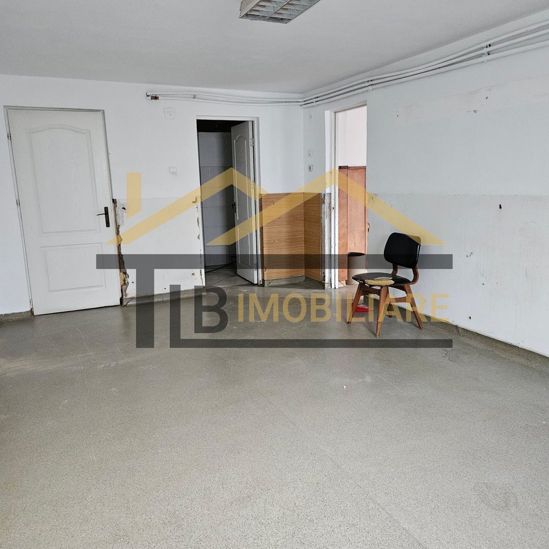 Spatiu de inchiriat, 900mp, Zonă Semi-Centrala, sală de sport/depozit/hală - Poză 8