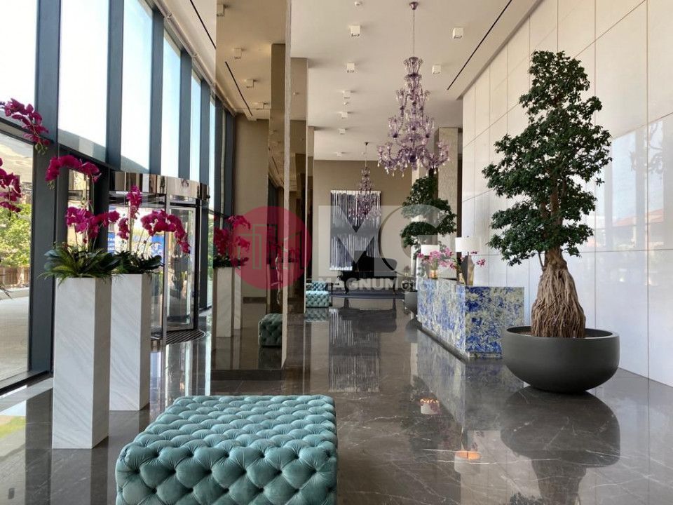 apartament de vanzare -locatie exclusivista- curte proprie- vedere parc - Poză 2