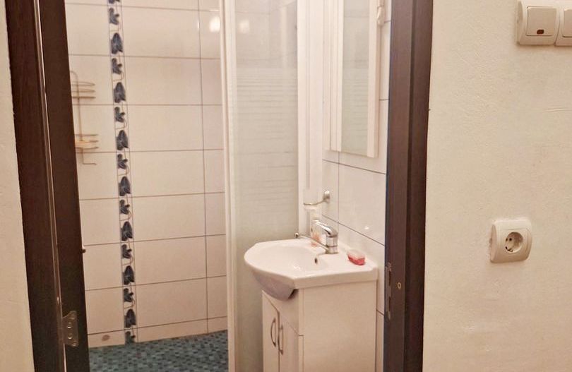 Garsoniera in bloc de apartamente piata Astra - Poză 7