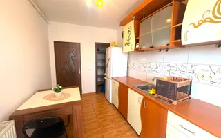 Apartament 3 camere de închiriat - Strada Frunzei - Poză 11