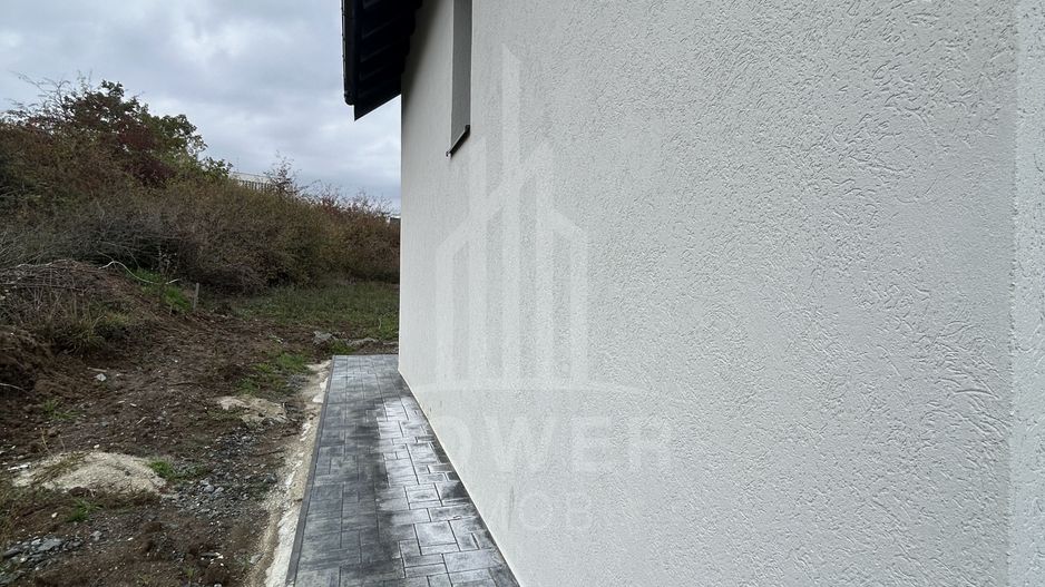 Casă Parter+Etaj– la roșu în interior, la cheie în exterior – Selimbar - Poză 6