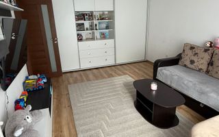 Apartament 2 camere etaj 2 cu 2 balcoane si parcare in Arhitectilor - Poză 2
