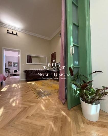 Apartament deosebit cu 3 camere - Central - potrivit pentru studenti - Poză 12
