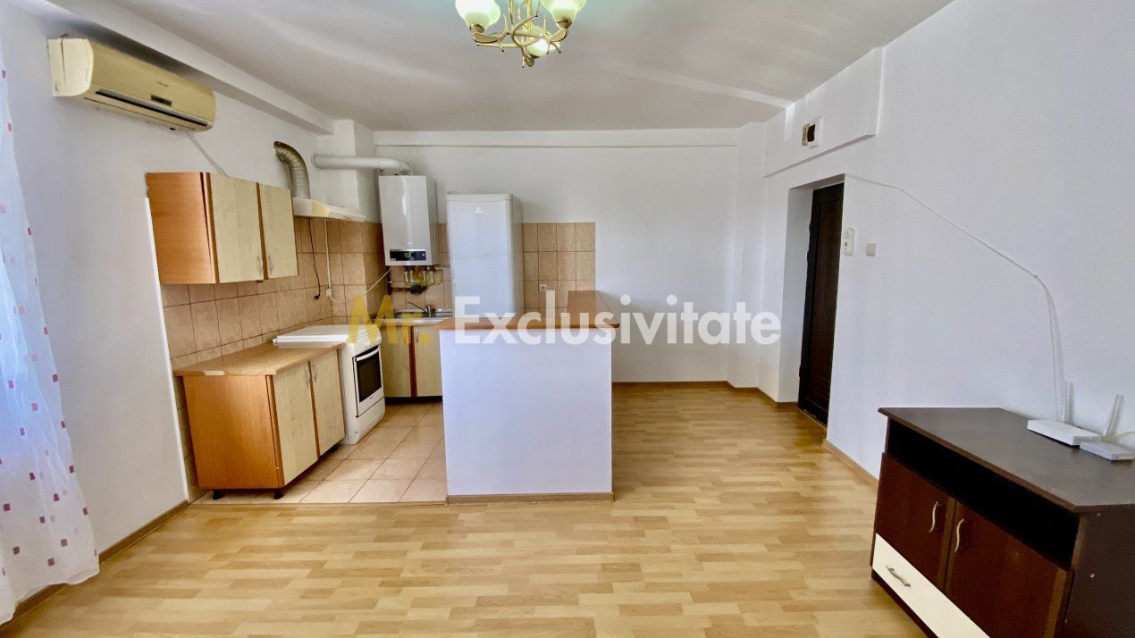 Apartament 2 camere, etaj 3, zona Teilor - Poză 3