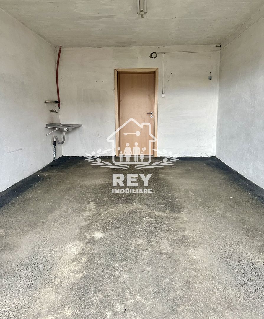 Apartament 4 camere cu garaj zona Strand- V.Aurie - Poză 25