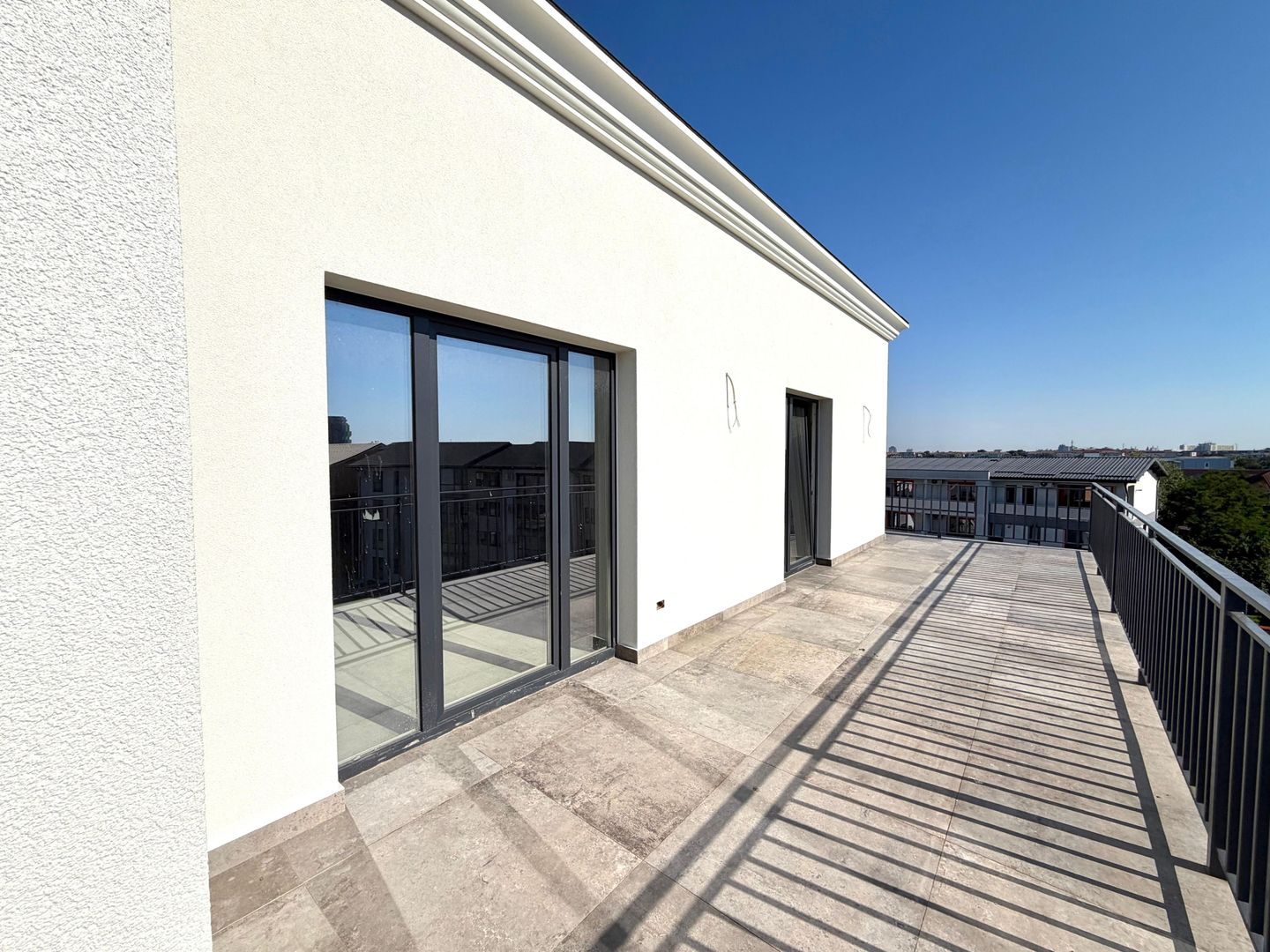 Penthouse 4 camere | 117 mp utili | Compartimentare modernă | Giroc - Poză 1