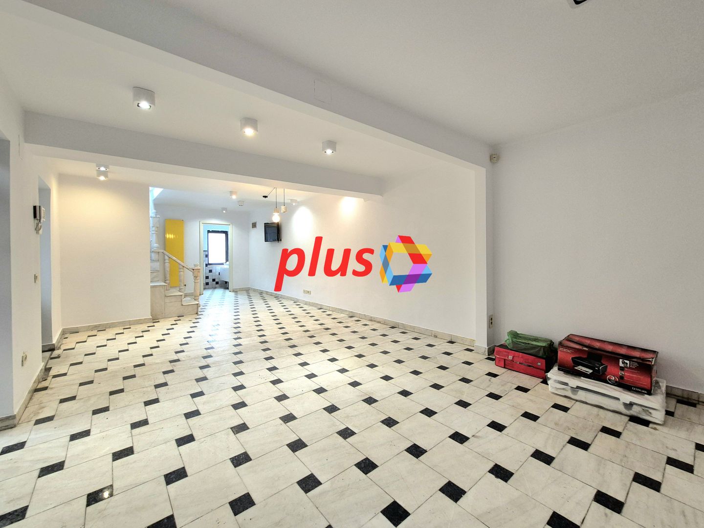 Spatiu comercial la casa- 170 mp plus-imo.ro - Poză 2