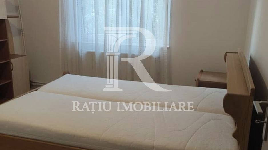 Apartament cu 3 camere | Calea Aradului | Oradea - Poză 12
