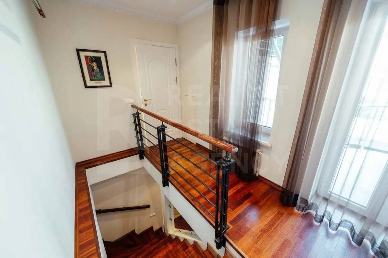 Chirie, casă, 4 camere, Centru - Poză 8
