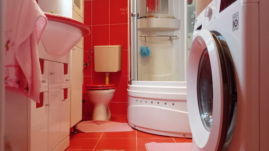 Centru! Vanzare casa cu 3 camere in centrul vechi Targoviste! - Poză 10