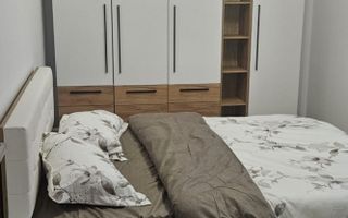 Apartament de inchiriat cu  3 camere,balcon, loc de parcarare, mobilat si utilat - Poză 2