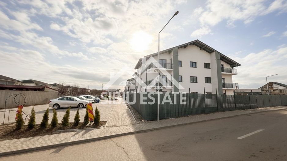 Apartament 3 Camere, 2 Băi și Balcon + POD - Poză 2