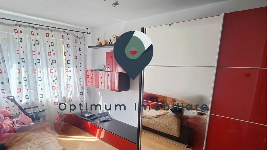 Apartament cu 4 camere in Manastur, etaj 2/4 zona Putna ! - Poză 4