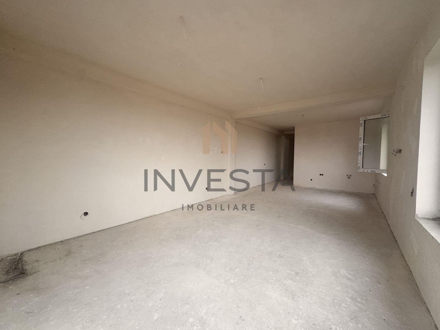 Duplex cu rooftop panoramic, garaj și curte proprie – cartier Voronet - Poză 4