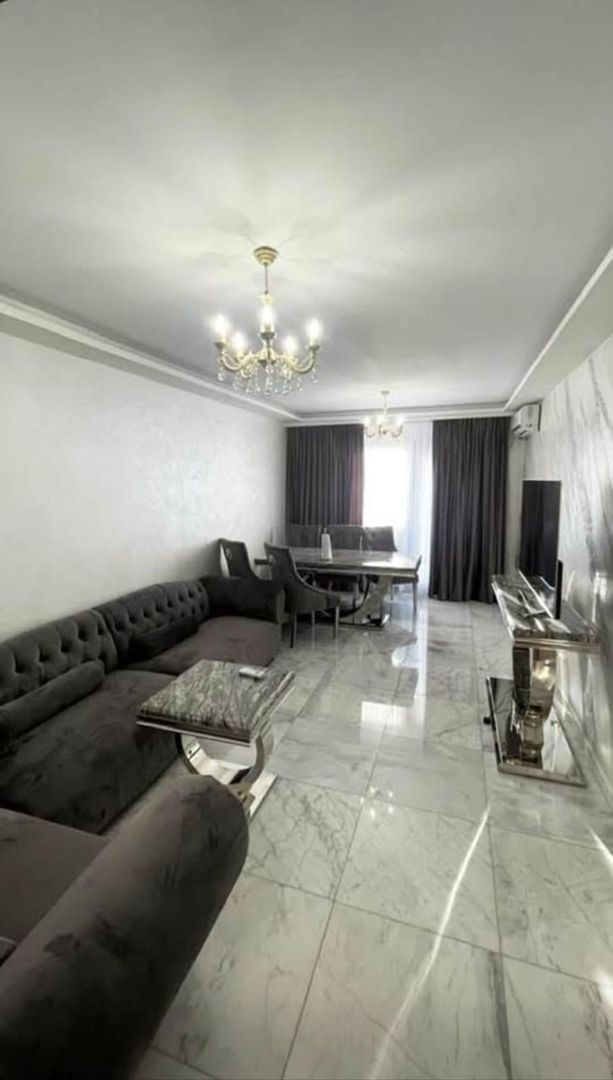 AP. 3 CAMERE STEJARULUI, MOBILAT LUX, LOC PARCARE, BLOC NOU, COMIS 0% - Poză 1