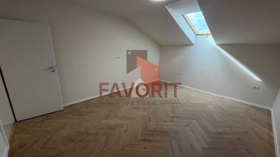 NOU. Disponibil imediat. Decomandat. Zona Soarelui - Poză 15