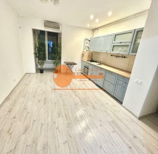 3 camere cu centrala in bloc 2011 – 1 Decembrie / Theodor Pallady - Poză 7