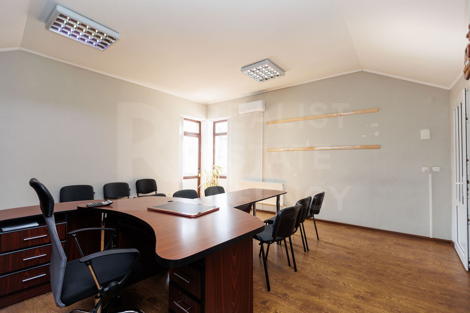 Chirie, teren+construcție, str. Independenței, Botanica - Poză 16