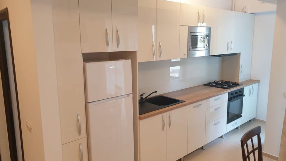 De închiriat 2 camere Unirii 47C – centrală, AC, încălzire în pardoseală - Poză 3