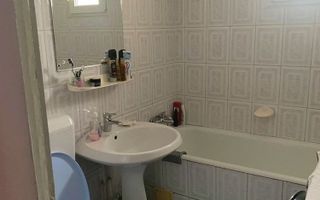 Vanzare apartament 3 camere-Titan, bloc 1980, 2 bai - Poză 7