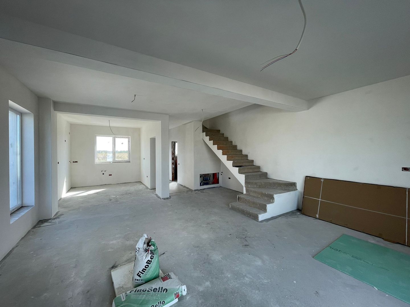 Duplex cu 4 camere -100mp - Mosnita Noua - Poză 3