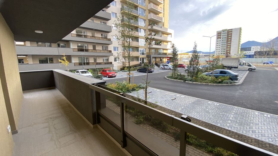 Spațiu comercial / Birouri de închiriat în Urban Plaza | Predare imediată - Poză 19