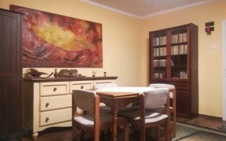 Casa, gradina si garaj. - Poză 5