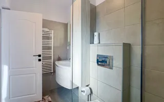 Apartament cu 3 camere de vânzare, zona Bulgaria - Poză 12