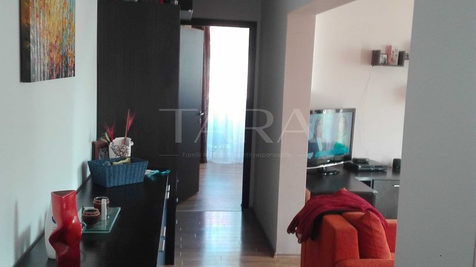 Apartament cu 2 camere de vânzare, Floresti - Poză 2