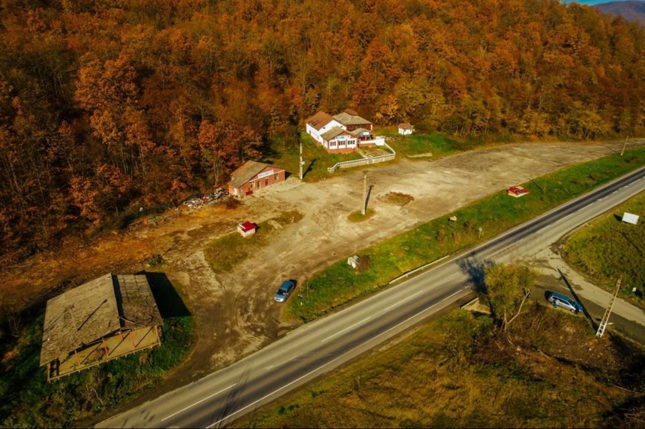 Pensiune 12 camere, vulcanizare, spălătorie pe DN7 - Poză 4