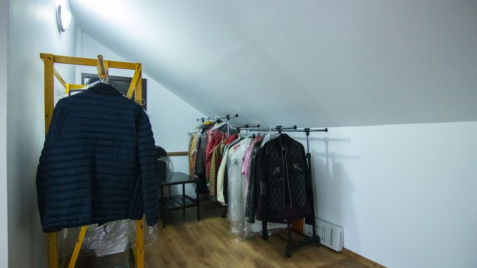 Casă / Vilă, 5 camere, teren 690 Mp., Prelungirea Ghencea - Maracineni - Poză 39