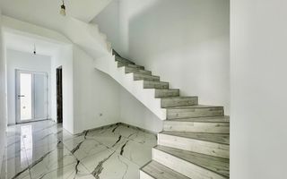 Duplex spatios cu 4 camere si 3 bai | Predare la cheie | Covaci - Poză 1