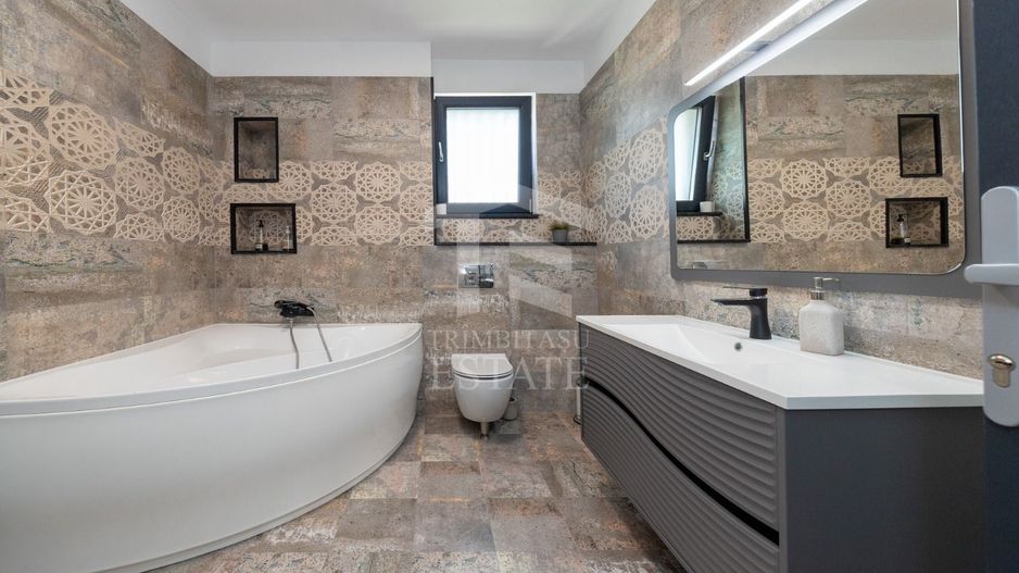 Sanpetru ,Subcetate-Casa 4 camere,3 bai+480 mp teren - Poză 28