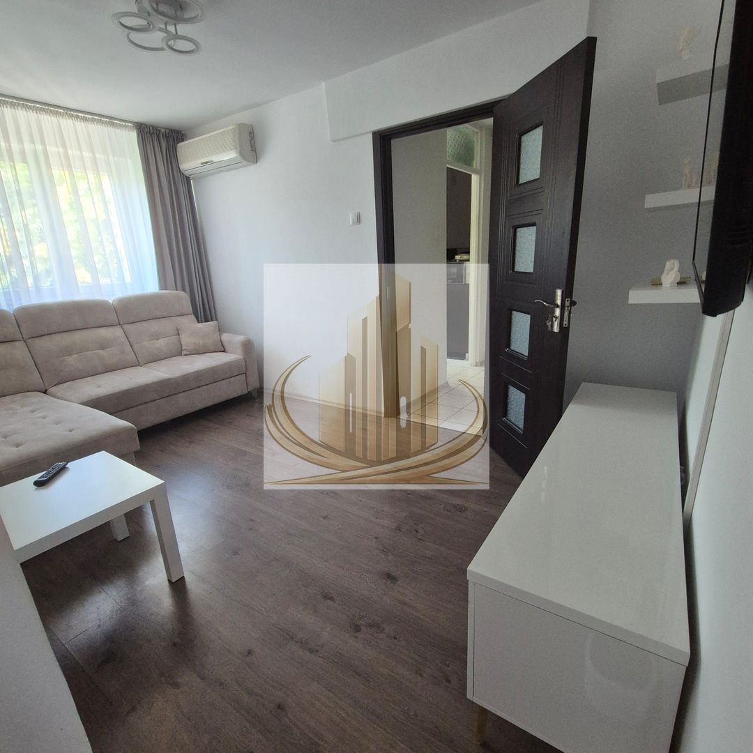 Apartament de vânzare 3 camere-Vitan lânga București Mall - Poză 2