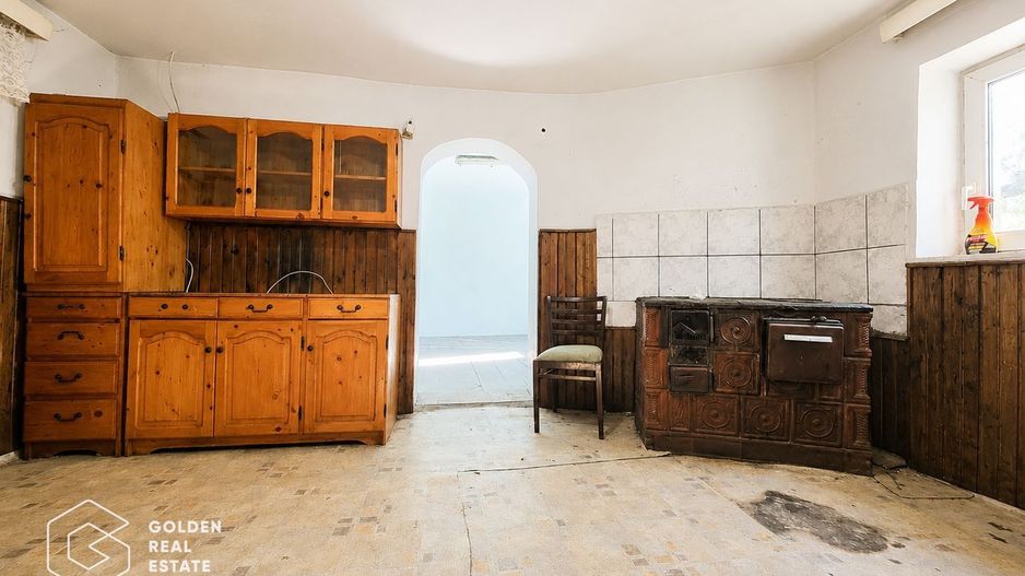 Casa cu teren de 420 mp, localitatea Paulis - Poză 6