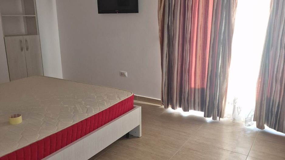 De inchiriat apartament cu 2 camere bloc nou, Anul revolutiei, et.1, 450 E - Poză 3