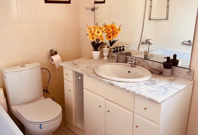 Casa tip Duplex P+1E + demisol + garaj | Zonă centrală | 432 mp teren - Poză 7