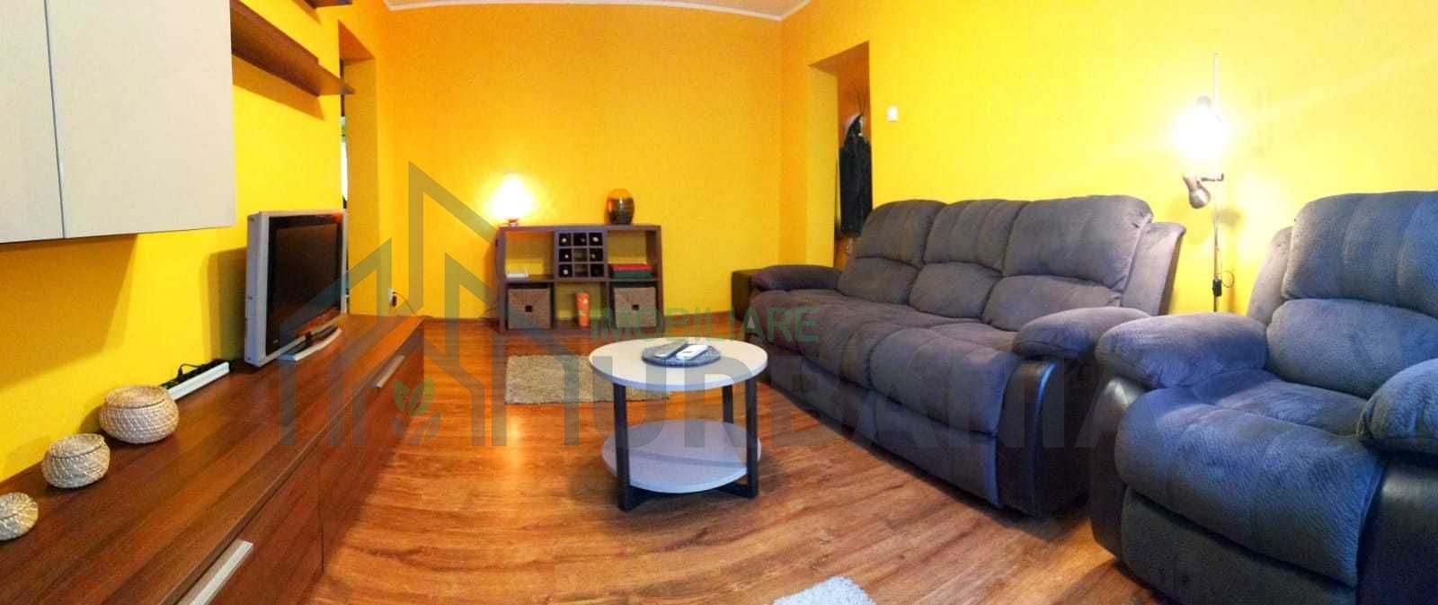 Apartament 3 camere, Podu Roș – bloc 1001 Articole, renovat, 2 balcoane, 10 min Palas - Poză 2