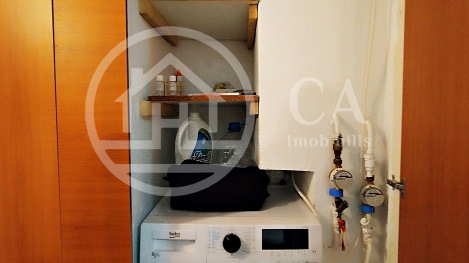 Apartament de vânzare cu 3 camere în zona Nufarul, Oradea - Poză 11