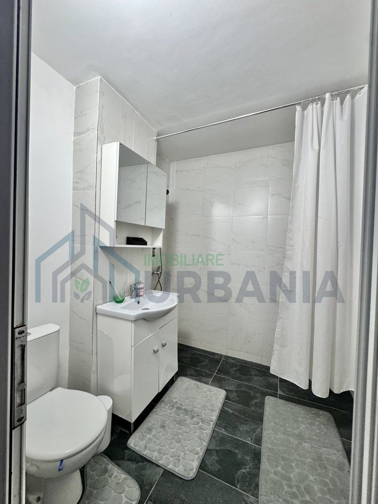 Apartament de închiriat, 4 camere, Piața Alexandru cel Bun 2, Iași - Poză 4
