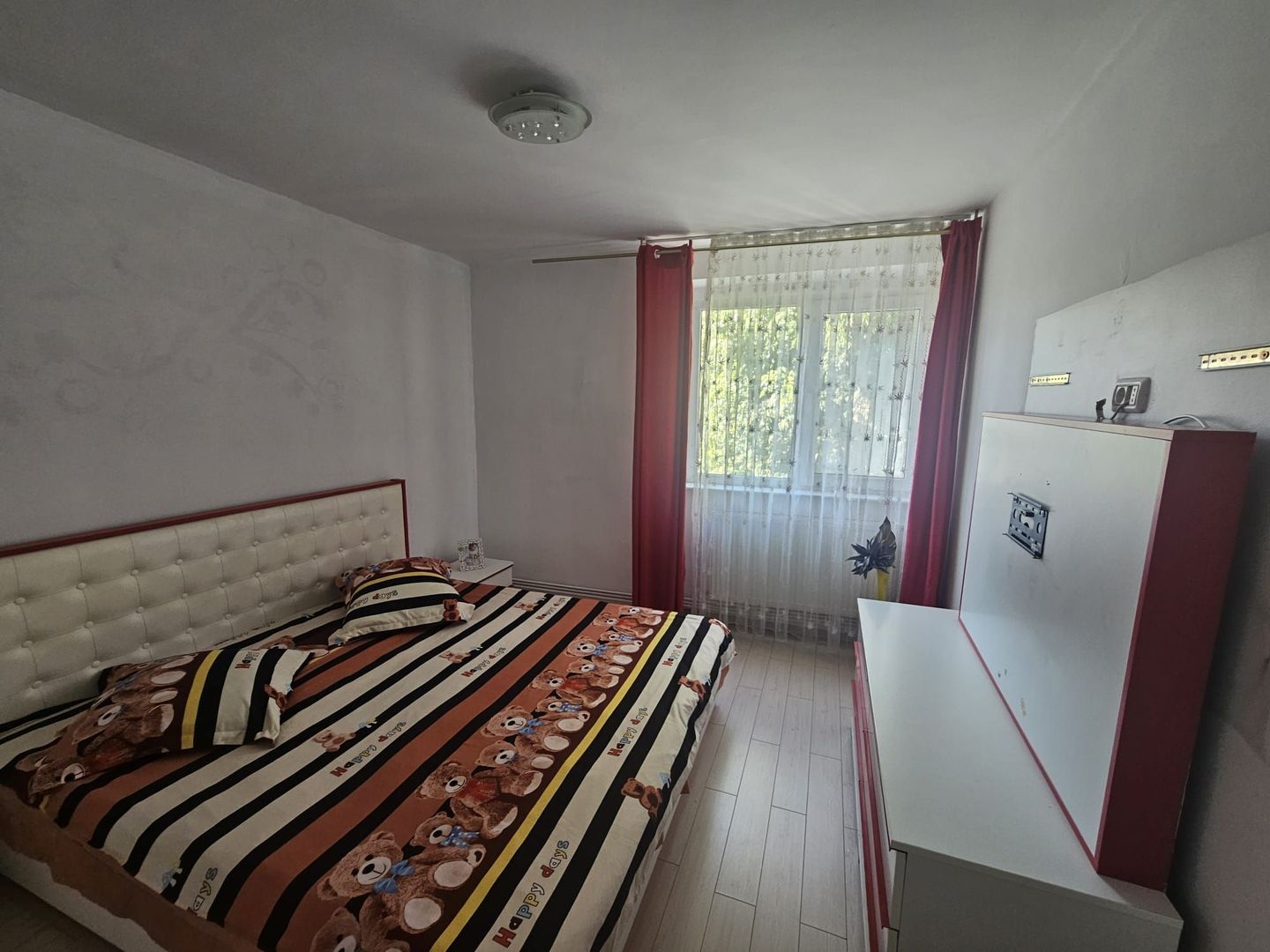2 camere, etaj 1, stradal, vis-a-vis de Spitalul Militar - Poză 4