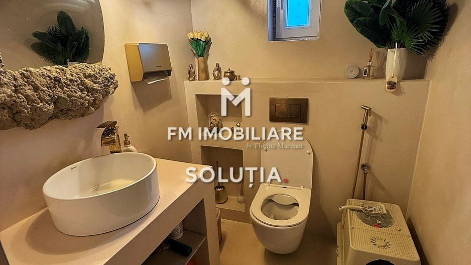 Casă modernă de vânzare în Coltău - Poză 6