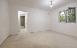 2 camere la parter, renovare avansată | Str. Argeșelu, Școala 110 - Poză 1