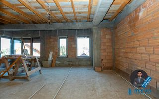 Casă/Vilă de vânzare în Șerbănești, Bacău - Poză 7