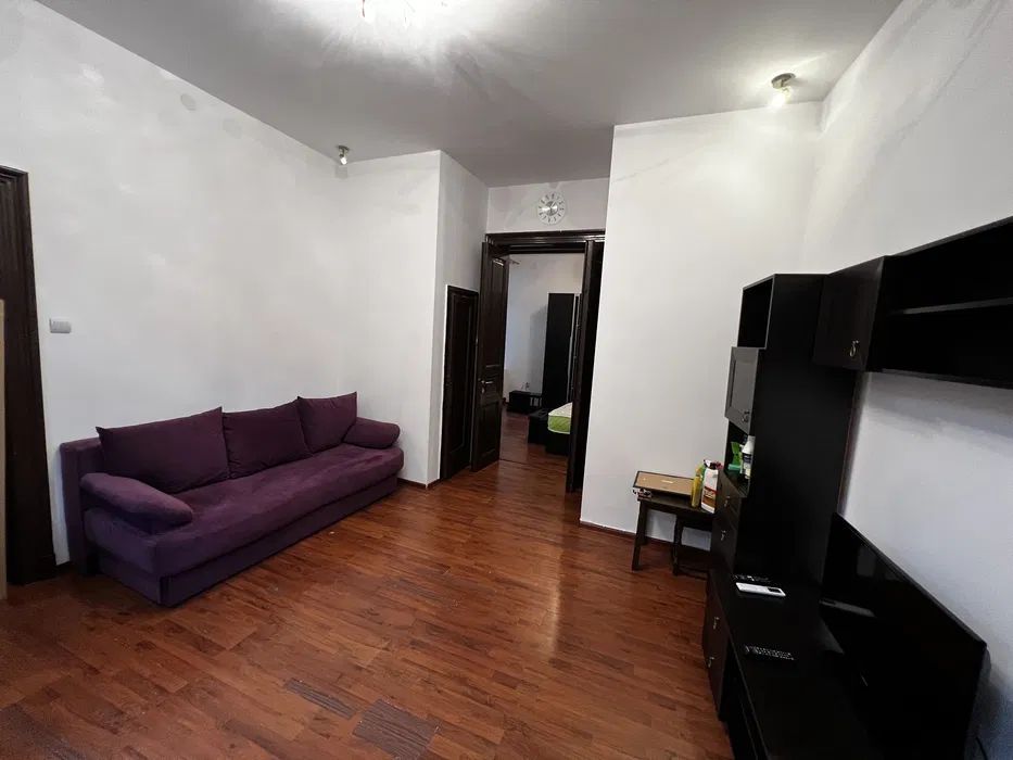 Apartament cu 2 camere, centrala proprie, Piata Romana - Poză 1