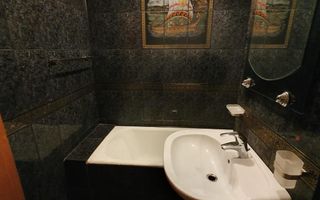 Aparament 5 camere etaj 1 zona Dambovita - Poză 10